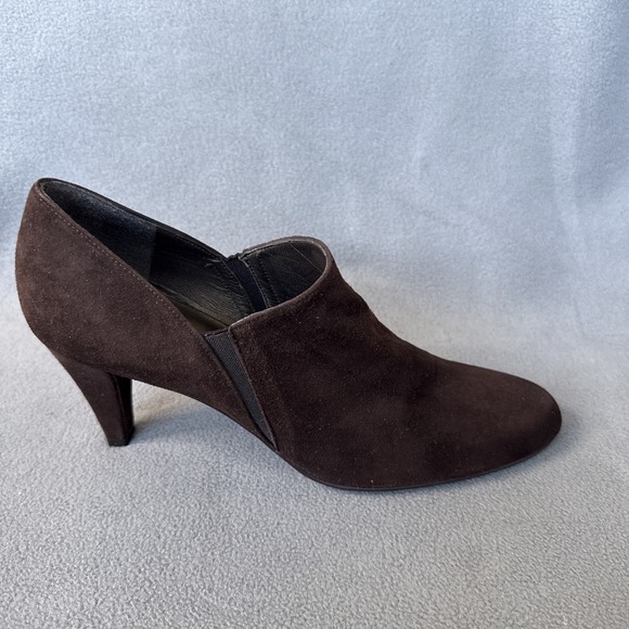 Stuart Weitzman Booties Womens 7N Brown Suede Tapered Heel Almond Toe - Picture 8 of 16